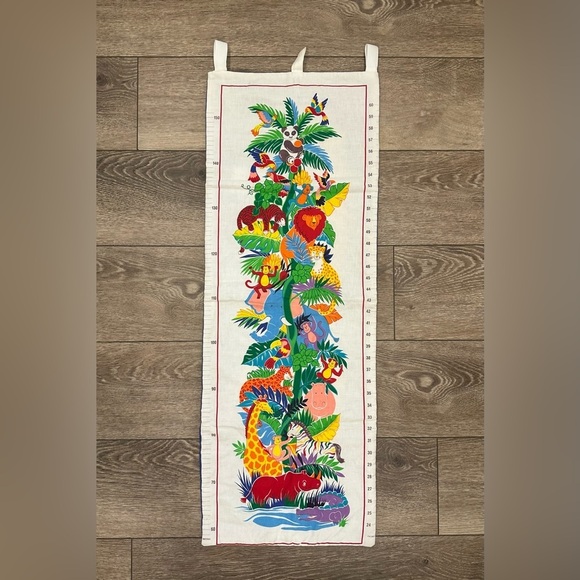 🎄 Baby measuring jungle pattern quilted fabric  wall hanging - Picture 1 of 2